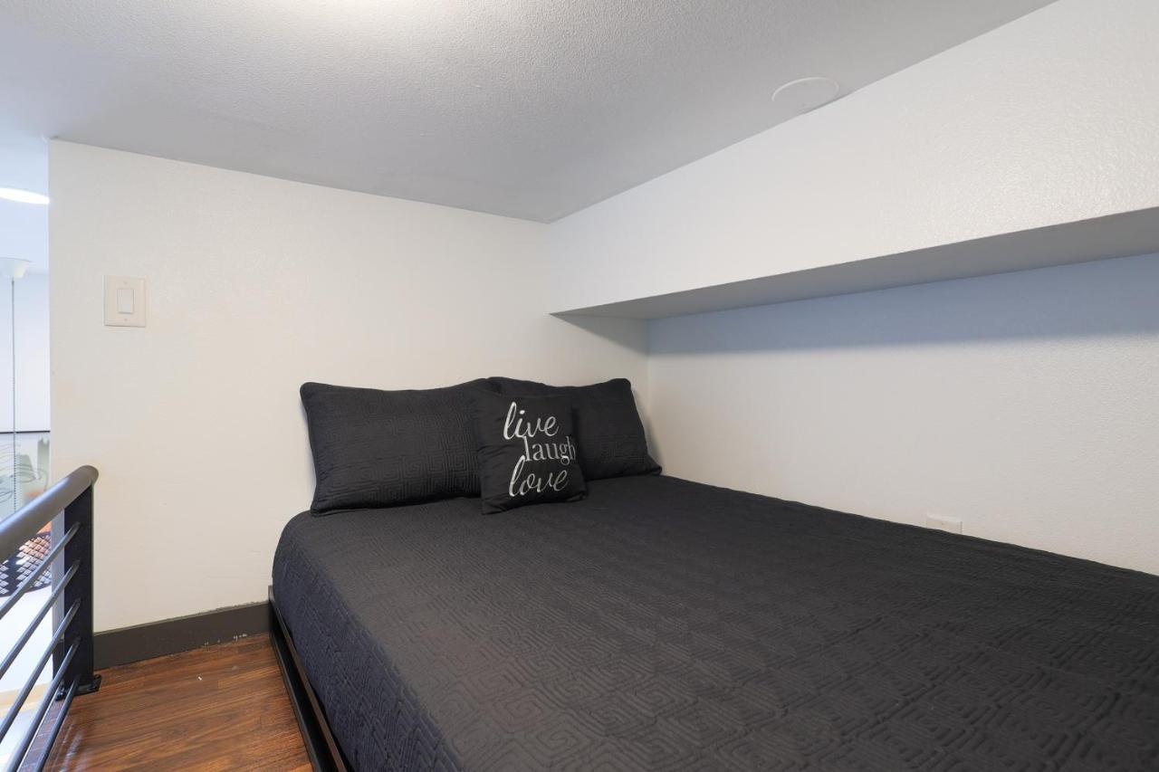 Old West Studio Lofts West تامبا المظهر الخارجي الصورة