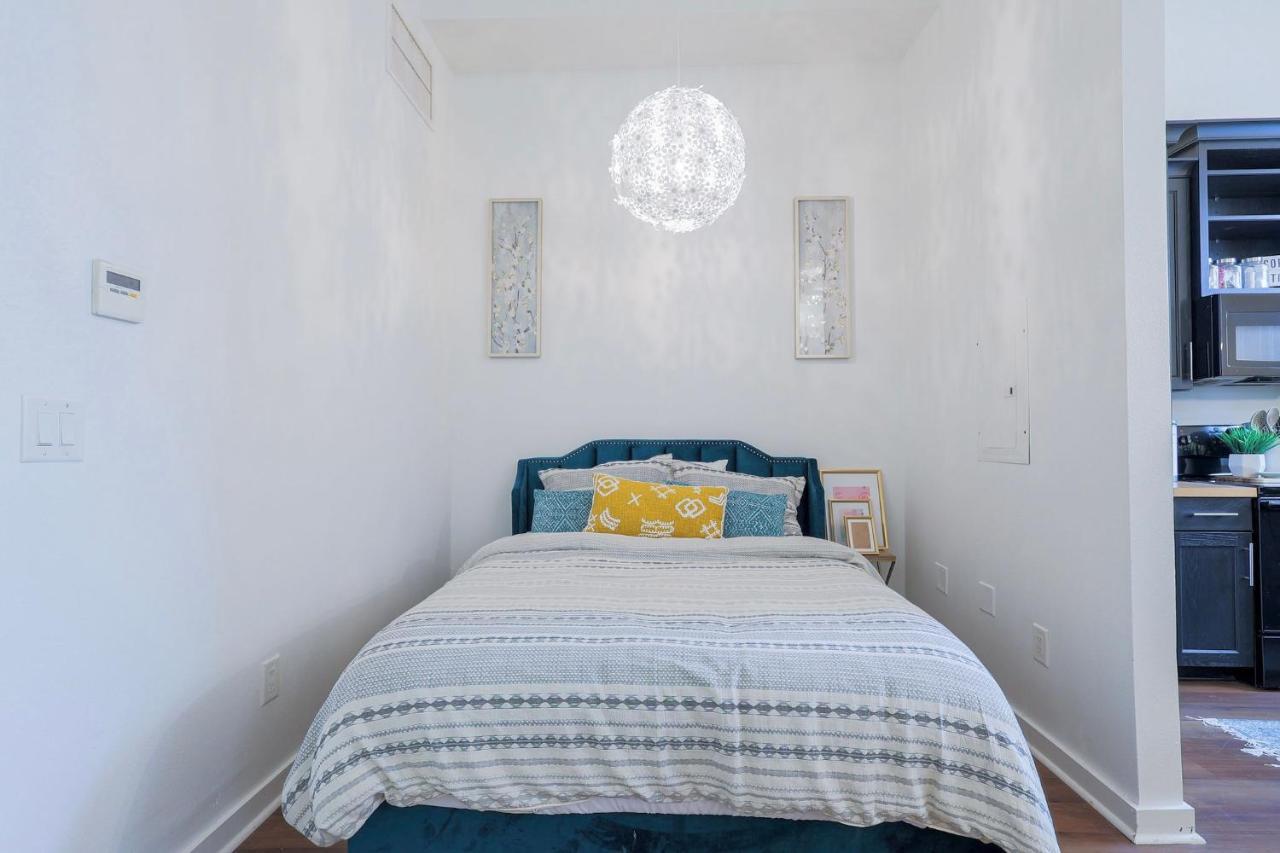 Old West Studio Lofts West تامبا المظهر الخارجي الصورة