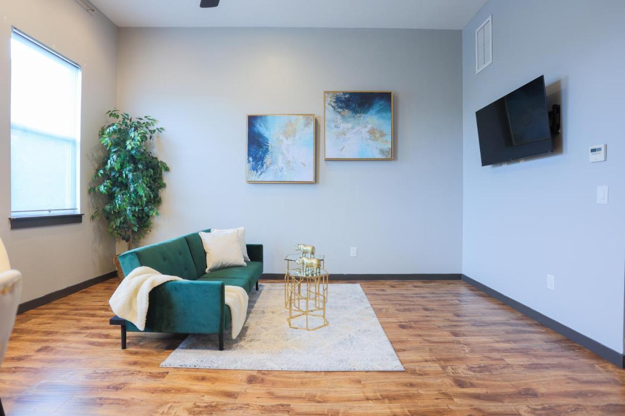 Old West Studio Lofts West تامبا المظهر الخارجي الصورة